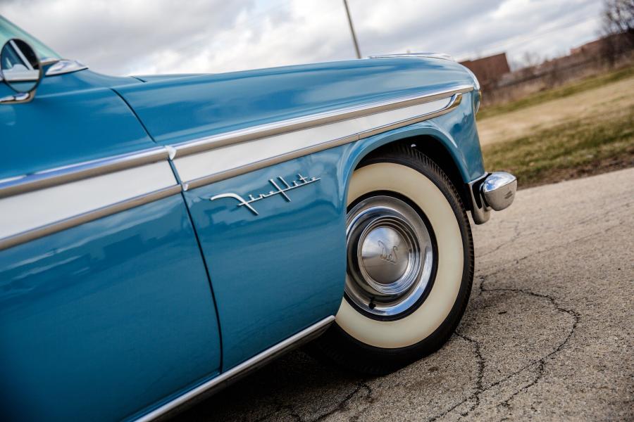 Детали экстерьера DeSoto Fireflite Convertible Coupe (S21) 1955 года  (фото 6 из 25)